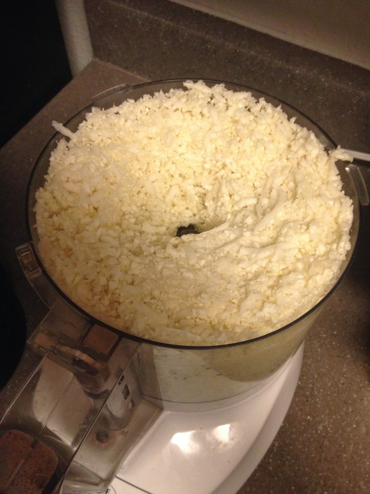 5Ingredient Paleo Sausage and Roasted Pepper Cauliflower Casserole